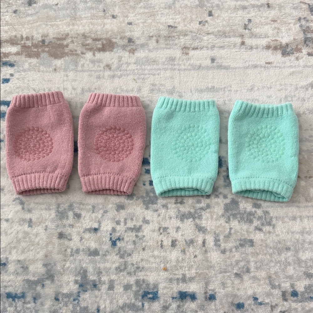 Kids Knee Pads in Pink and Mint